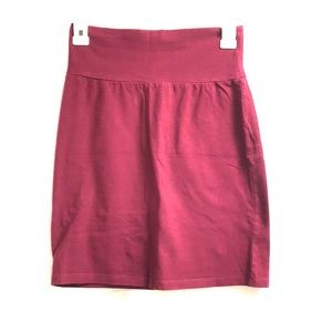 Burgundy pencil skirt